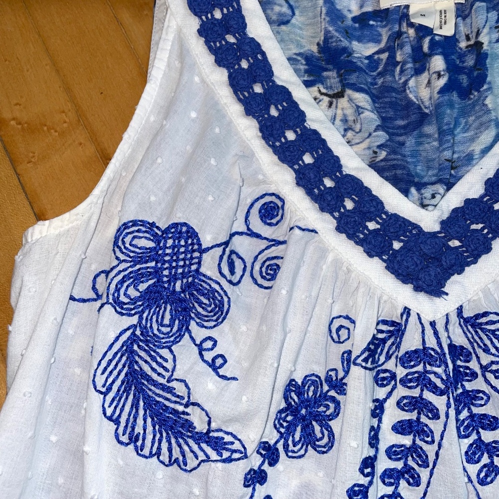 MEADOW RUE Anthropologie Embroidered Cami Tank Cotton Boho Mediterranean Coastal - Picture 3 of 12